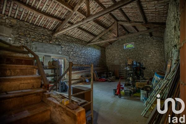 Maison à vendre 4 pièces 138 m² Vaison-la-Romaine