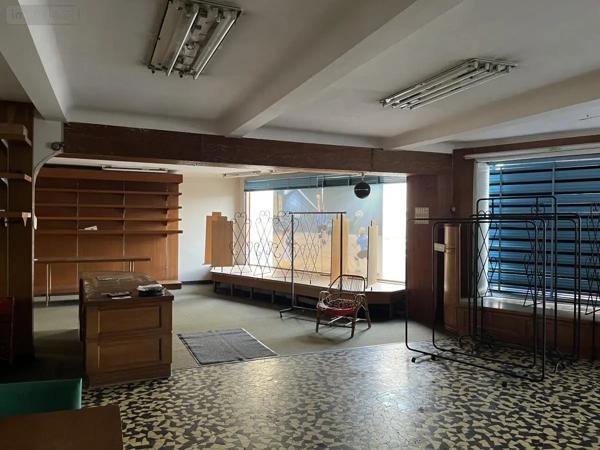 Achat - Immeuble Luçon 85400 136 m 2 305 m 2