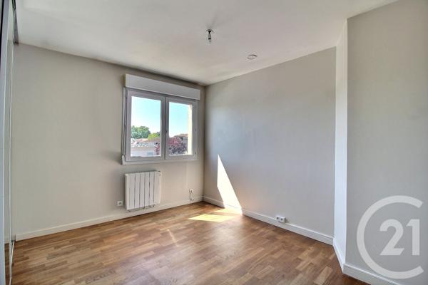 Appartement T4 à vendre  4 pièces - 82,23 m2 PESSAC - 33