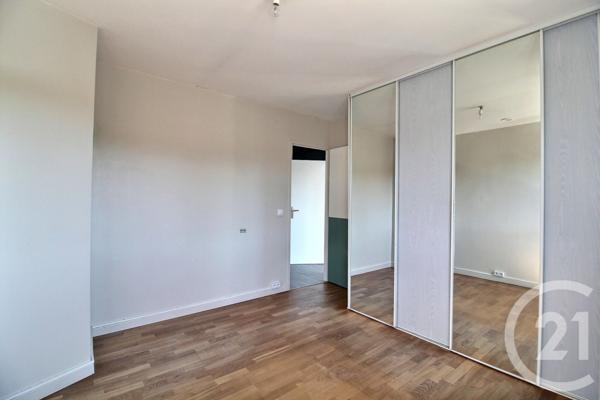 Appartement T4 à vendre  4 pièces - 82,23 m2 PESSAC - 33