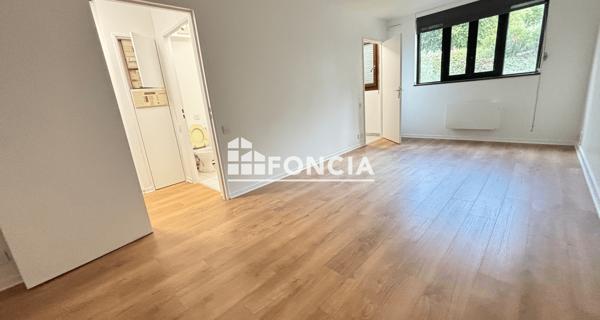 Location Studio 30 m² - Issy-les-moulineaux 92130