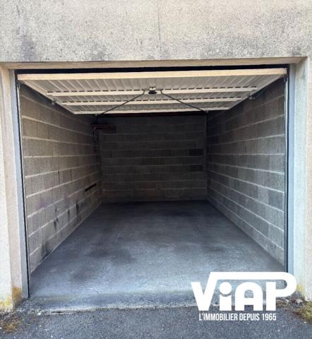 GARAGE A LIMOGES - A PROXIMITE DU CHU , Limoges