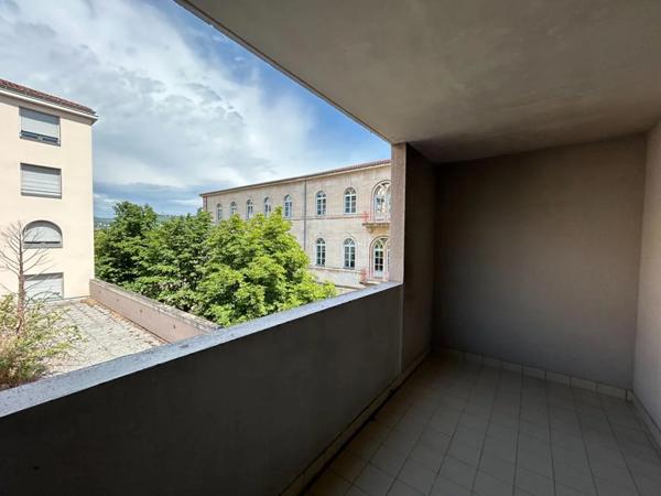 Appartement à louer à Caluire-et-Cuire (69300)