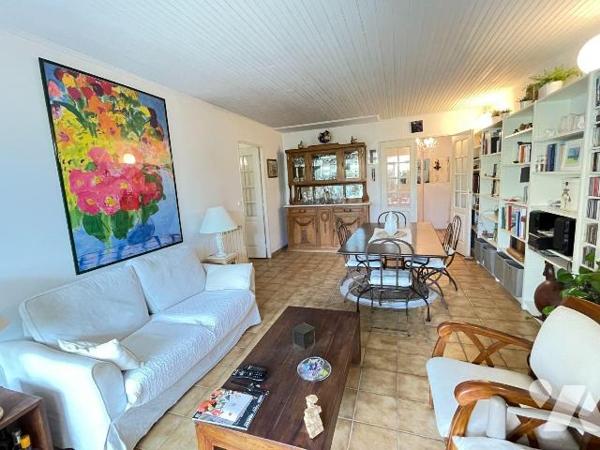 A vendre - Manosque (04) - Alpes de Haute Provence:  Superbe appartement T3, spacieux et lumine...
