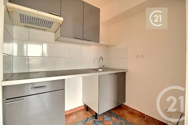 Appartement F2 à vendre  2 pièces - 41,25 m 2   LIVRY GARGAN  - 93