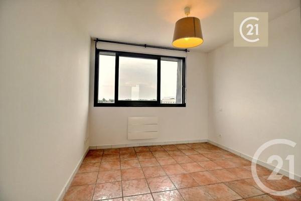 Appartement F2 à vendre  2 pièces - 41,25 m 2   LIVRY GARGAN  - 93