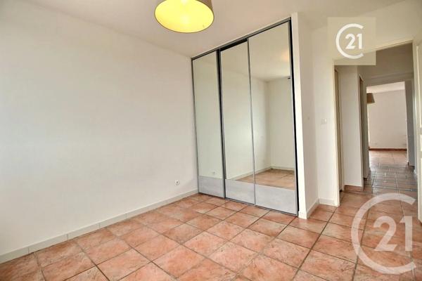 Appartement F2 à vendre  2 pièces - 41,25 m 2   LIVRY GARGAN  - 93