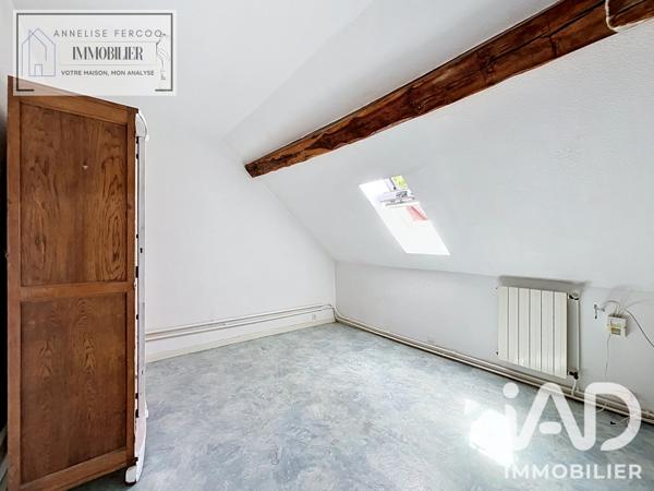 Immeuble à vendre 208 m² Cours-les-Barres