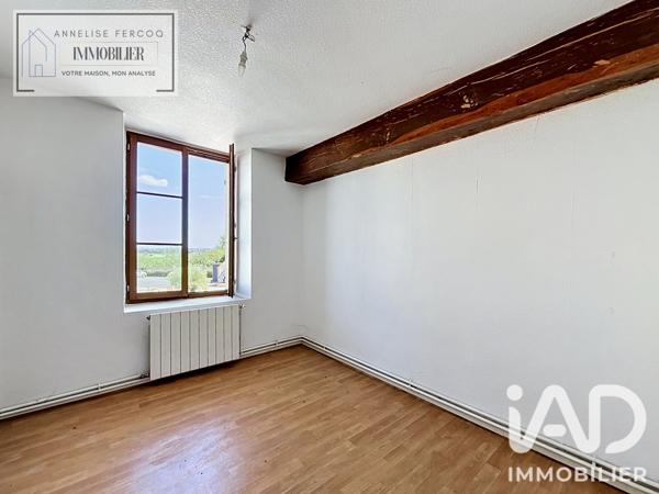 Immeuble à vendre 208 m² Cours-les-Barres