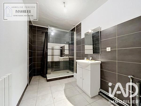 Immeuble à vendre 208 m² Cours-les-Barres