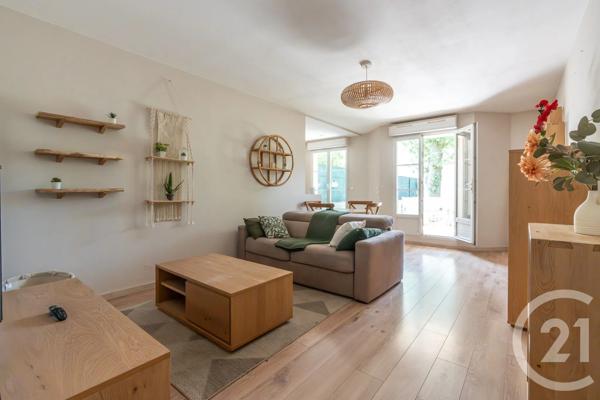 Appartement F3 à vendre  3 pièces - 57,65 m 2   NOISY LE GRAND  - 93