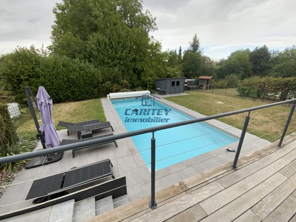 Superbe maison avec piscine à DORANS (90)