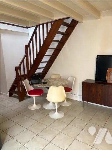Un ensemble de lots situés à PONTOISE, proche de toutes commodités.