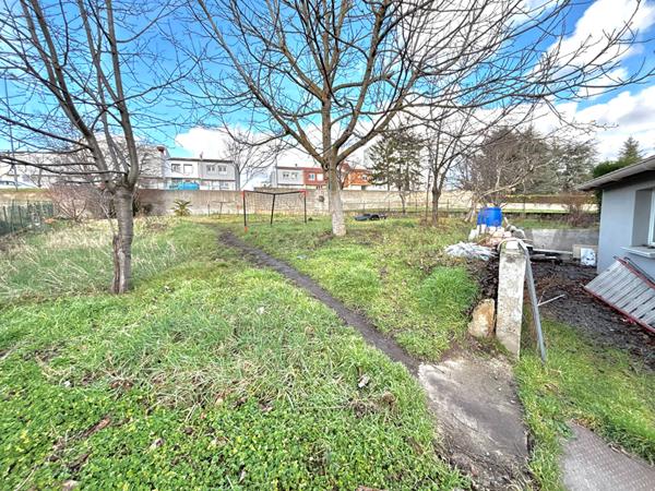 Maison rénovée 155 m² 4 chambres Terrain 1 169 m² ? Bas de Montreynaud