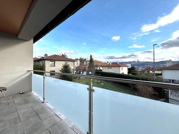 Maison rénovée 155 m² 4 chambres Terrain 1 169 m² ? Bas de Montreynaud