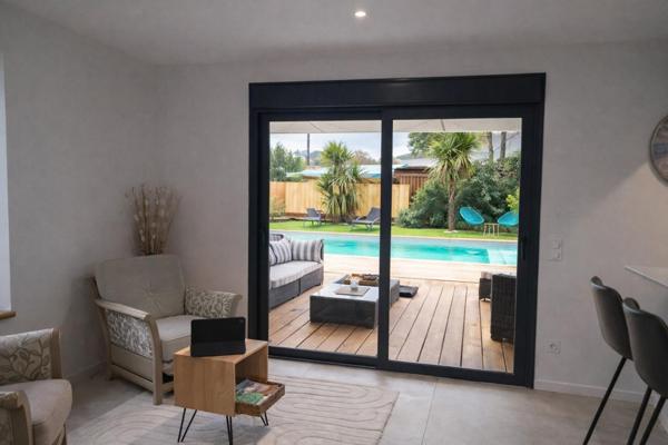 Maison de maître rénovée avec piscine et T2