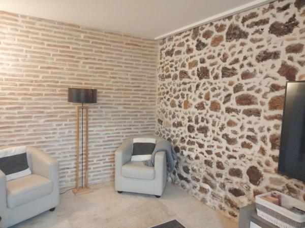 Maison de maître rénovée avec piscine et T2