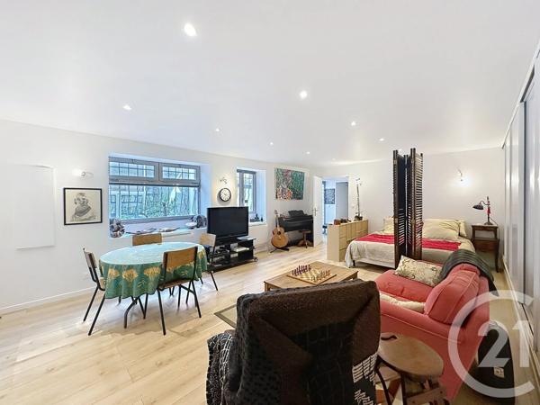 Appartement F3 à vendre  3 pièces - 68,46 m 2   CHARENTON LE PONT  - 94