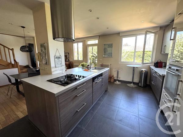 Maison à vendre  6 pièces - 200 m 2   SUCY EN BRIE  - 94