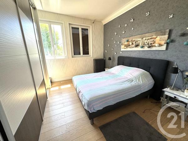 Maison à vendre  6 pièces - 200 m 2   SUCY EN BRIE  - 94