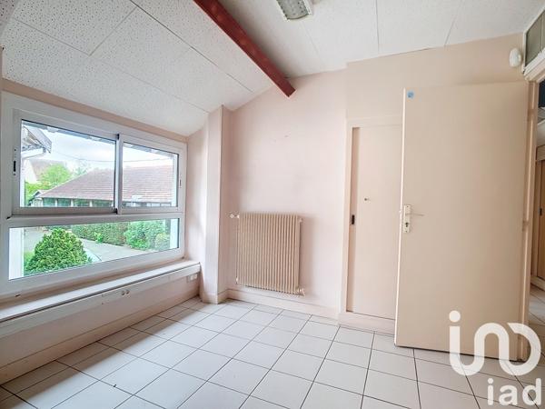 Immeuble à vendre 617 m² Les Clayes-sous-Bois