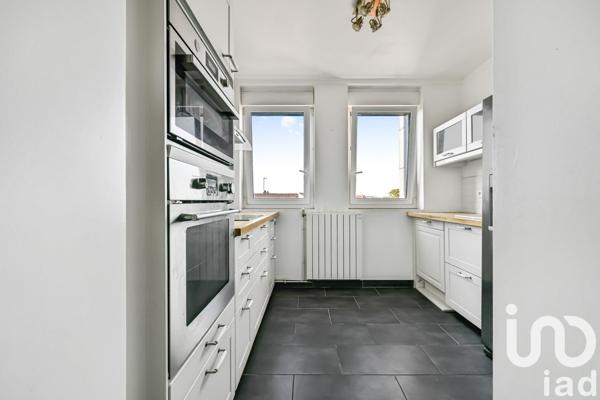 Appartement 4 pièces de 89 m² à Courbevoie (92400)