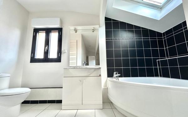 Appartement à louer    3 pièces •  Périgueux