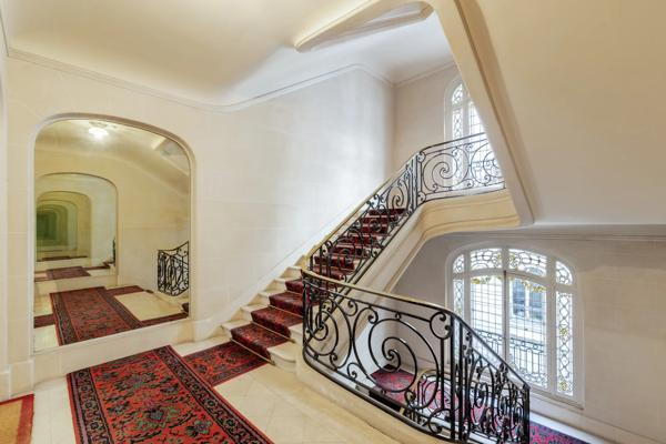 Appartement Paris 8 e - COURCELLES / TERNES
