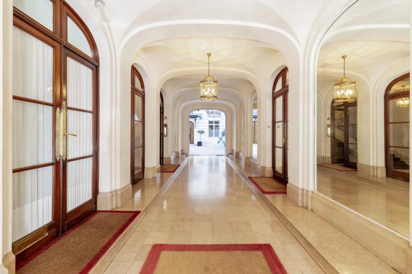Appartement Paris 8 e - COURCELLES / TERNES