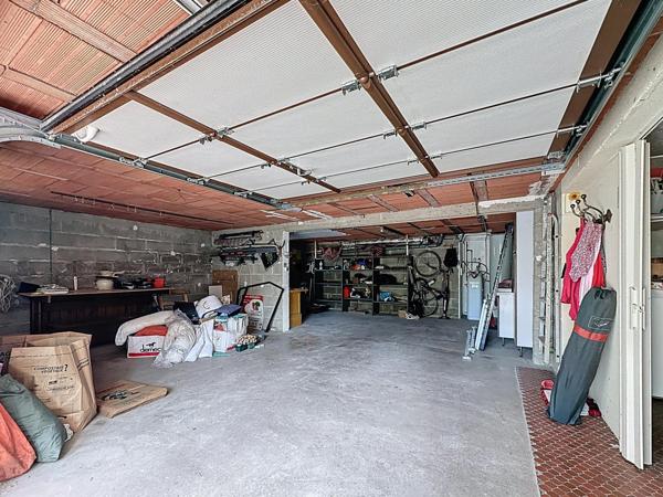 Proche tous commerces, écoles, gare direct Paris