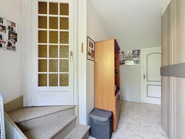 Proche tous commerces, écoles, gare direct Paris