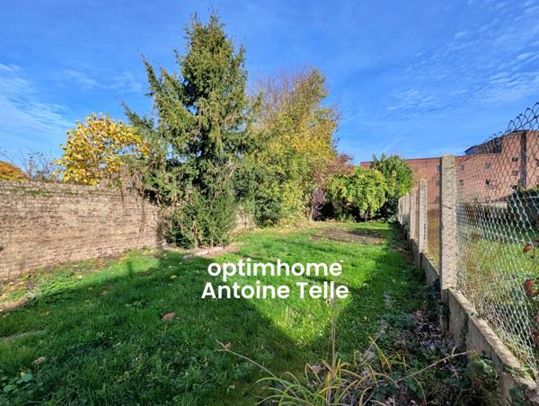 Opportunité à saisir ! Charmante maison de ville, 3 chambres, jardin clos & proche des commodités !