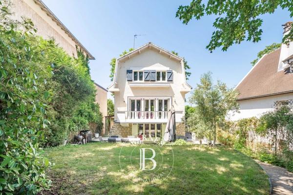 Le Pecq, Maison 4 Chambres -  158 m² à vendre