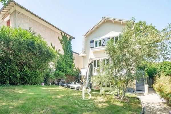 Le Pecq, Maison 4 Chambres -  158 m² à vendre