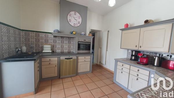 Maison 5 pièces de 150 m² à Arles (13200)