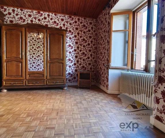 Maison de village a rénover