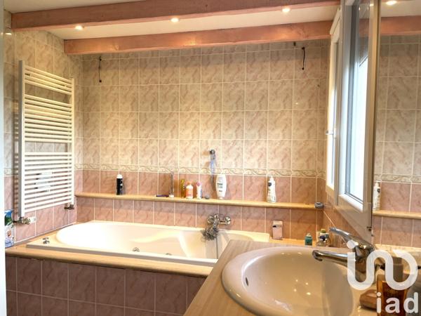 Maison à vendre 9 pièces 226 m² Avreuil