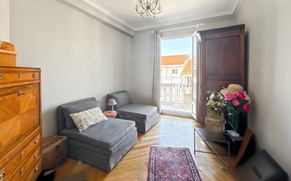 Appartement à vendre    3 pièces • 75 m2 Nice
