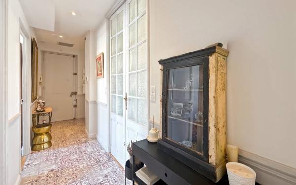 Appartement à vendre    3 pièces • 75 m2 Nice