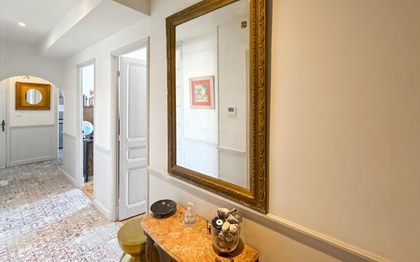 Appartement à vendre    3 pièces • 75 m2 Nice