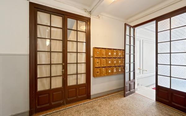 Appartement à vendre    3 pièces • 75 m2 Nice