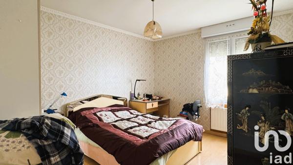 Demeure 10 pièces de 230 m² à Saint-André-les-Vergers (10120)