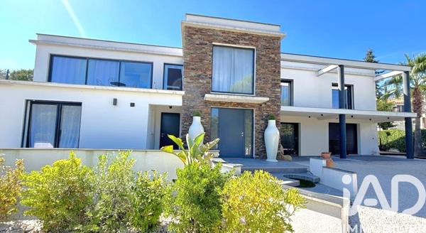 Maison à vendre 306 m² Fréjus