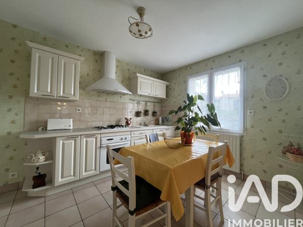 Maison à vendre 5 pièces 76 m² Pouzauges
