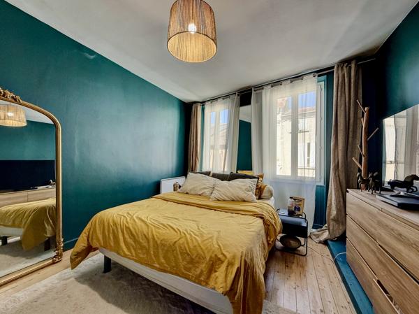 Villeneuve-sur-Lot, maison de ville rénovée avec beaucoup de charme