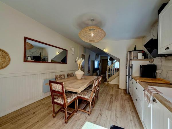 Villeneuve-sur-Lot, maison de ville rénovée avec beaucoup de charme