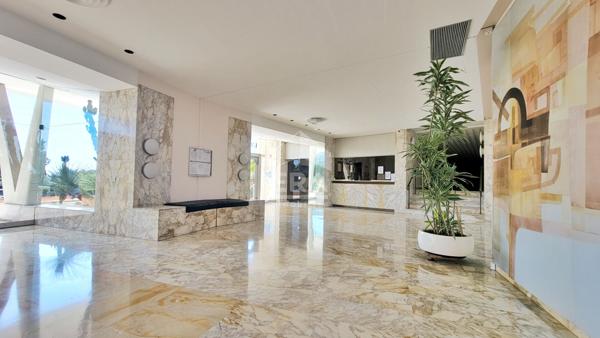 A VENDRE : Appartement Nice ARCADIA 2 pièces 54 m²  avec Piscine