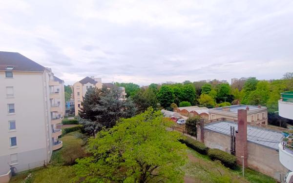 Appartement à vendre    4 pièces • 83,67 m2 Créteil