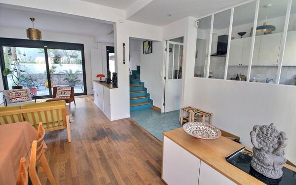 Appartement à vendre    6 pièces • 147,39 m2 Montreuil