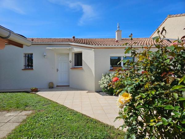 Boé, secteur recherché, maison 5 pièce(s)  95 m2, garage, piscine, jardin